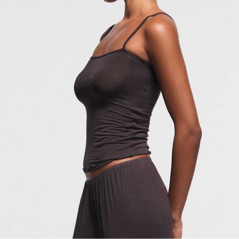 Skims sheer modal tank